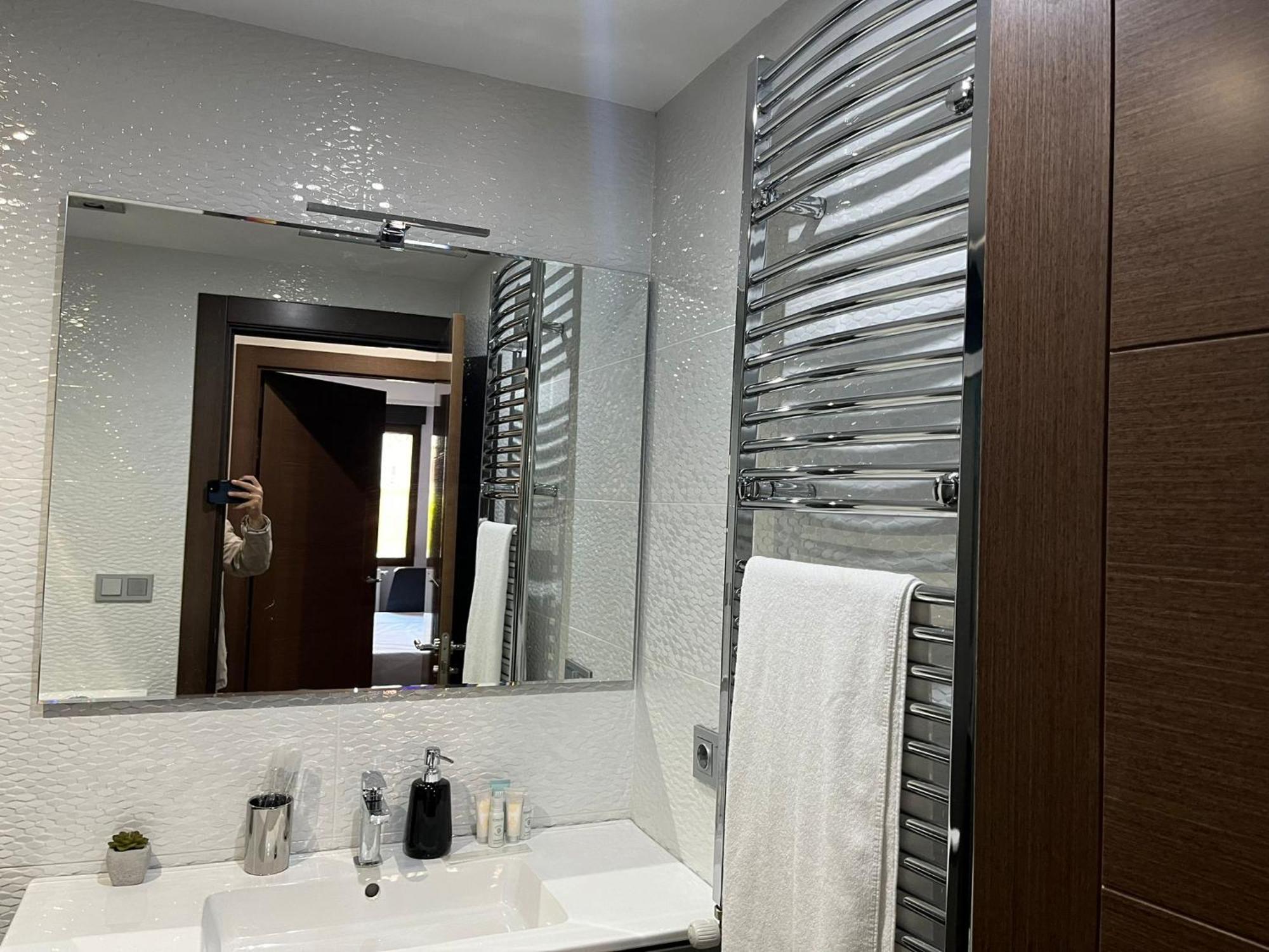 Superior Junto Al Recinto Ferial De 2 Apartment *